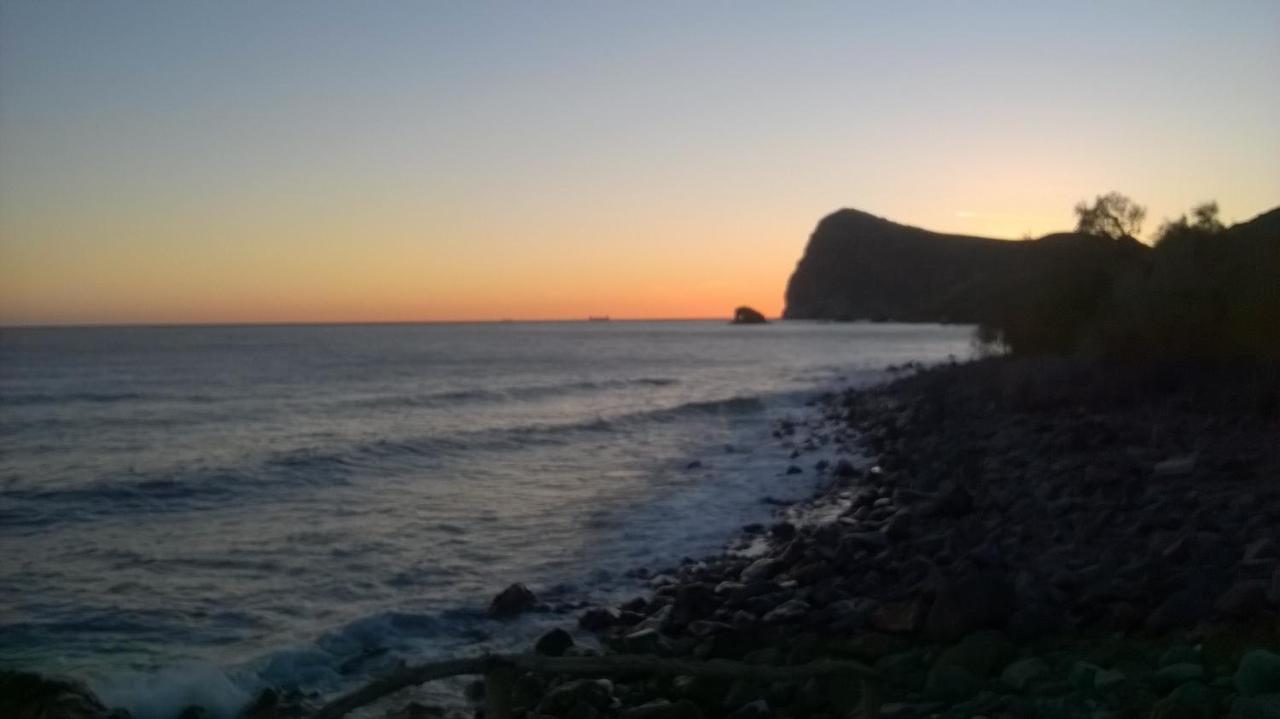 Sifis Pirounakis Anatoli Villa Lentas Bagian luar foto